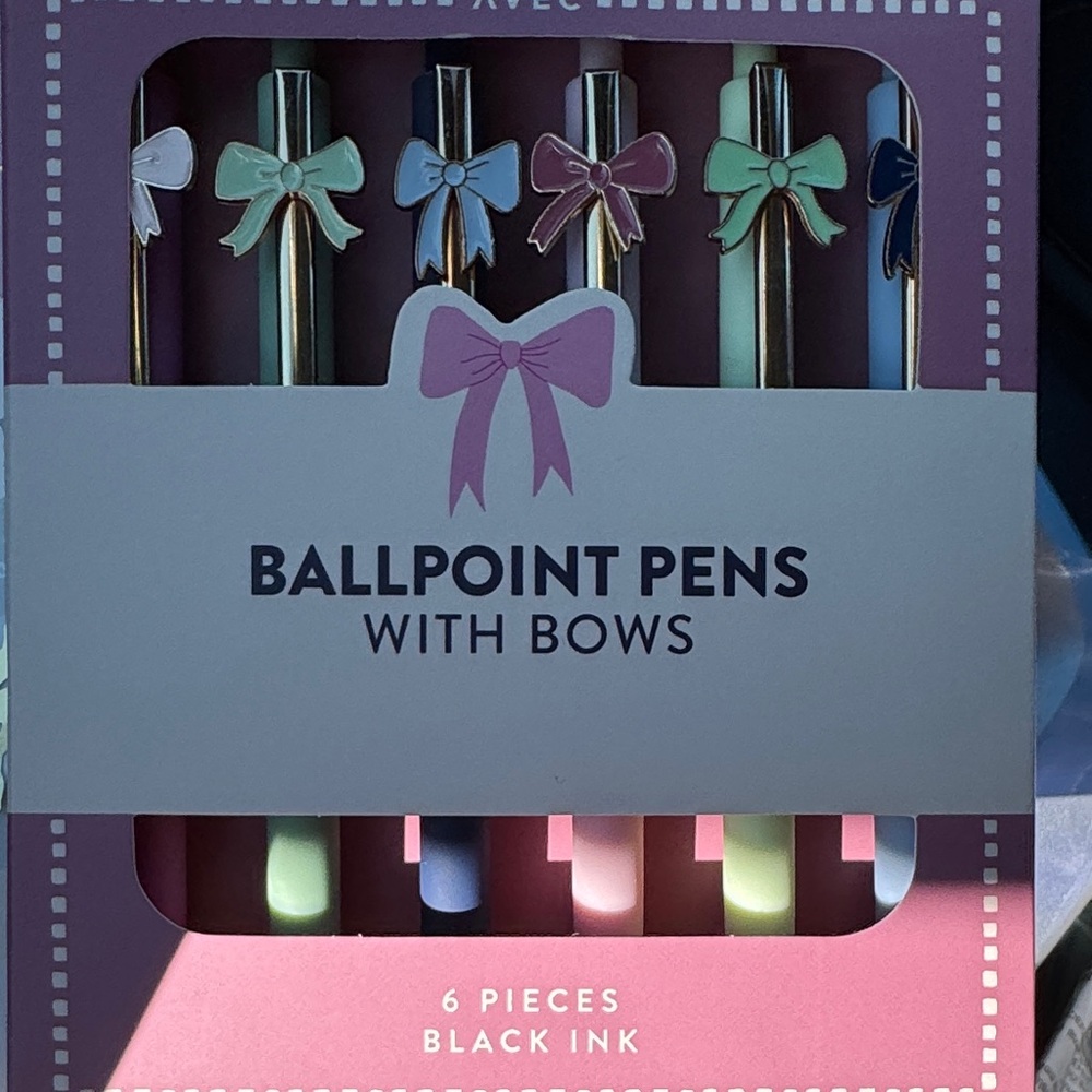 Ballpoint Pens with Bows - Pink and Gold Set - Picture 2 of 4